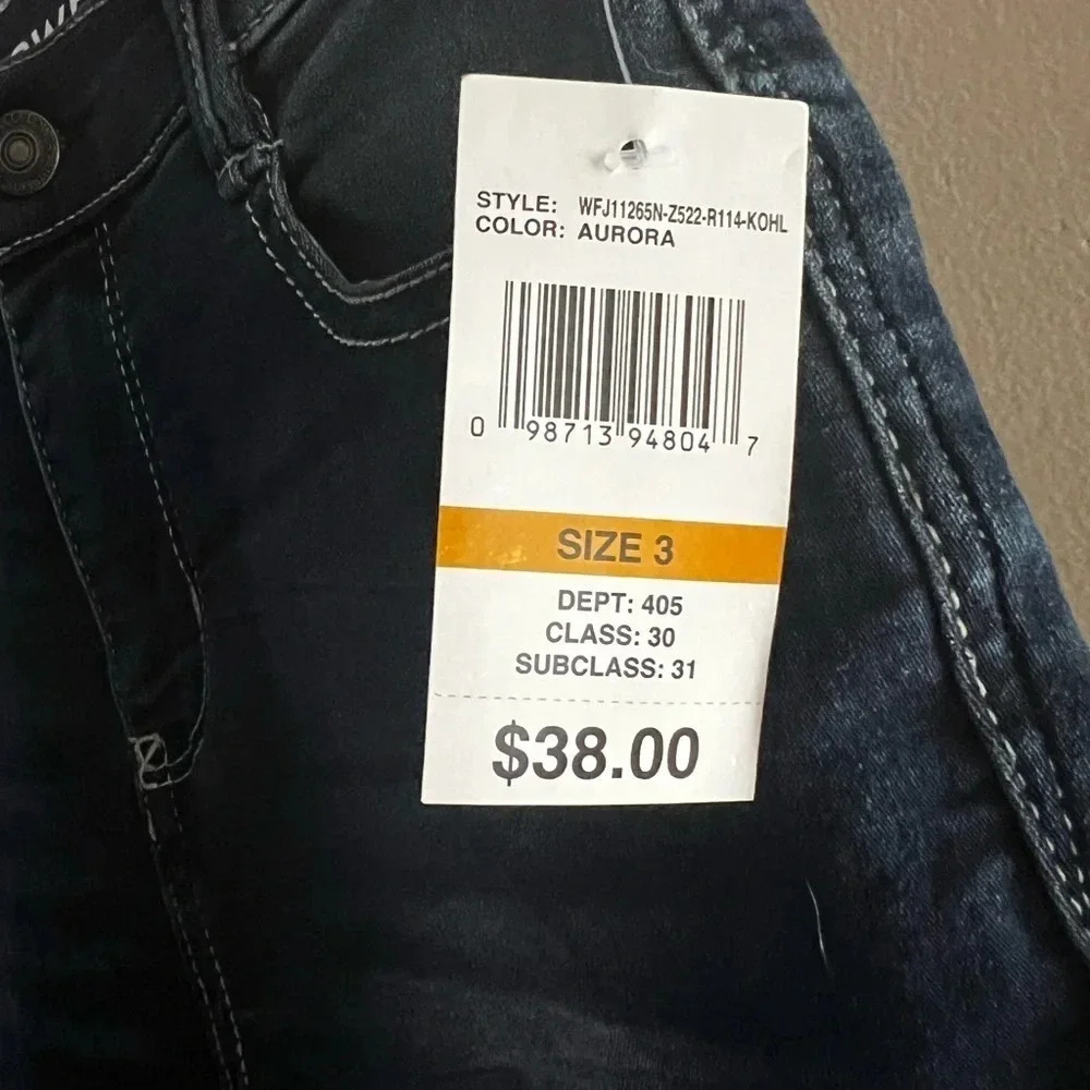 Juniors Wallflowers Denim Shorts - Picture 4 of 4